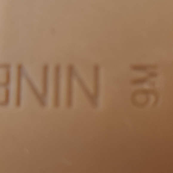 Nine West Women's Floral Rosebuds and Pearls Taupe Slingback Sandal Size 9 - Picture 9 of 9